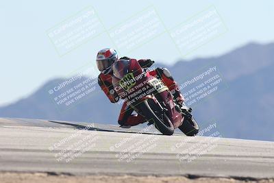 media/Oct-30-2025-Racers Edge (Thu) [[dabbdaf680]]/3-B Group/Session 4 Turn 9/